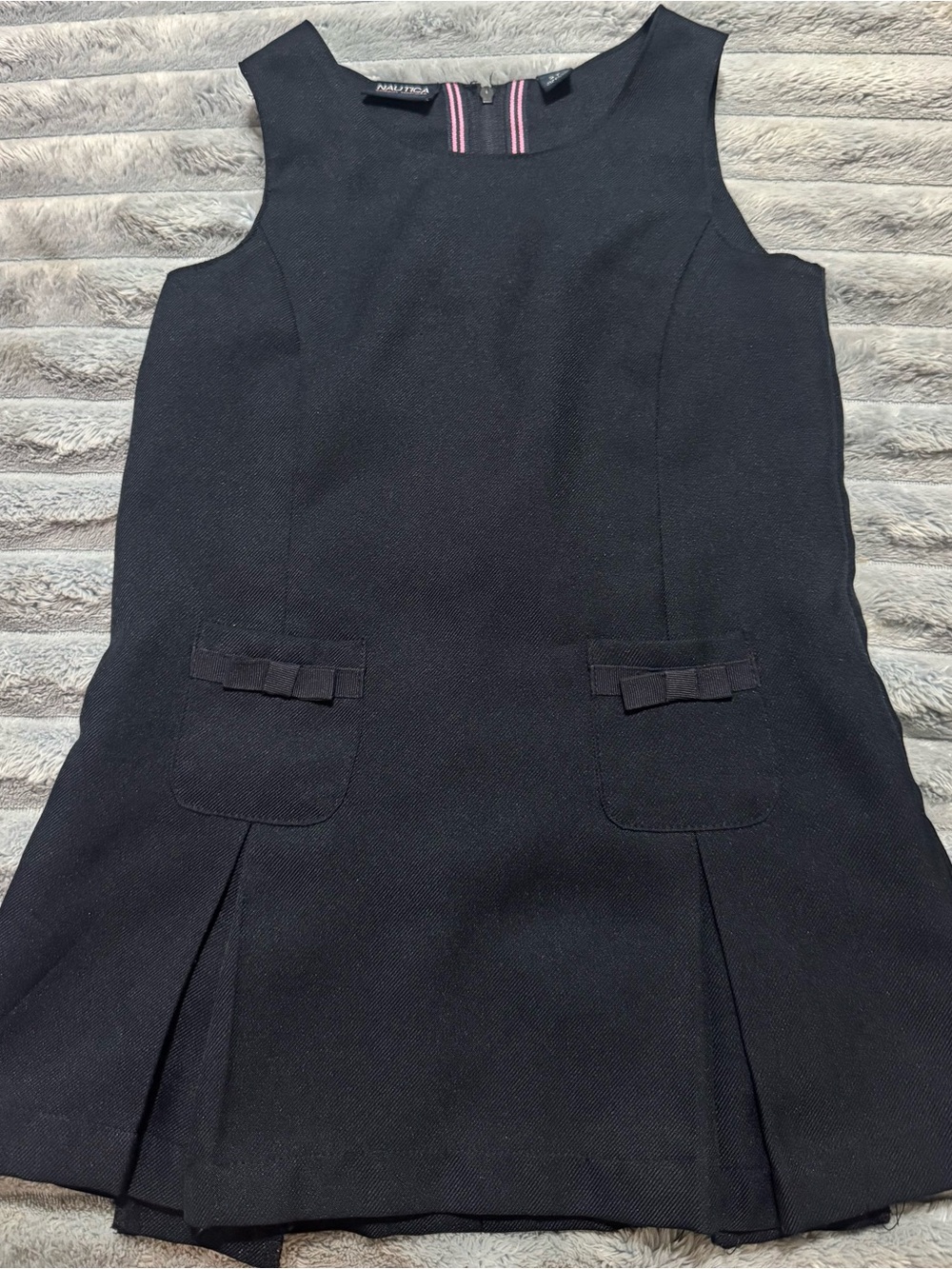Nautica School Uniform Girls Black Pleated Jumper Dress Size 3T Bow Pockets